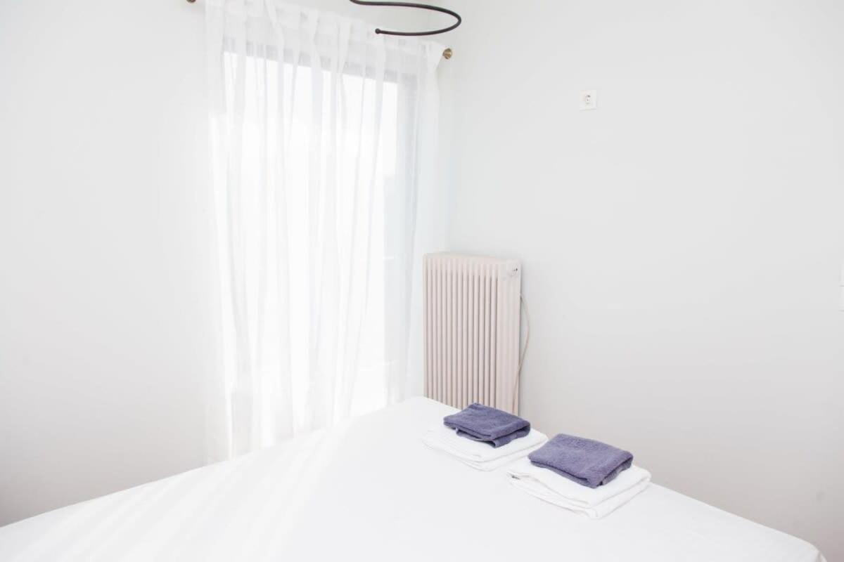Modern In Heart Of Paleo Faliro! Apartamento